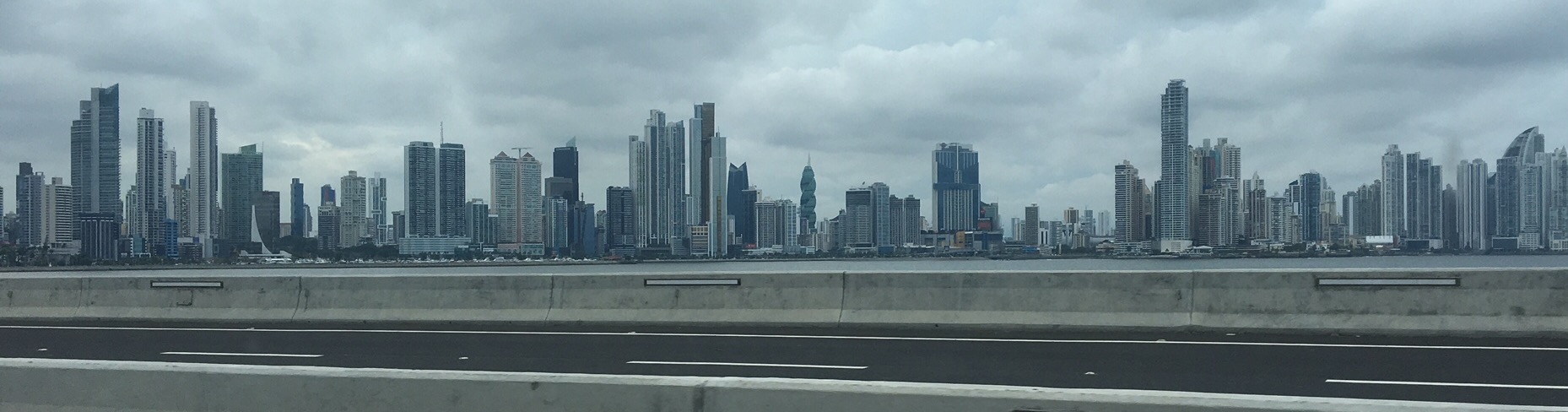 This skyline puts Miami to shame, and a lot of toher places as well.